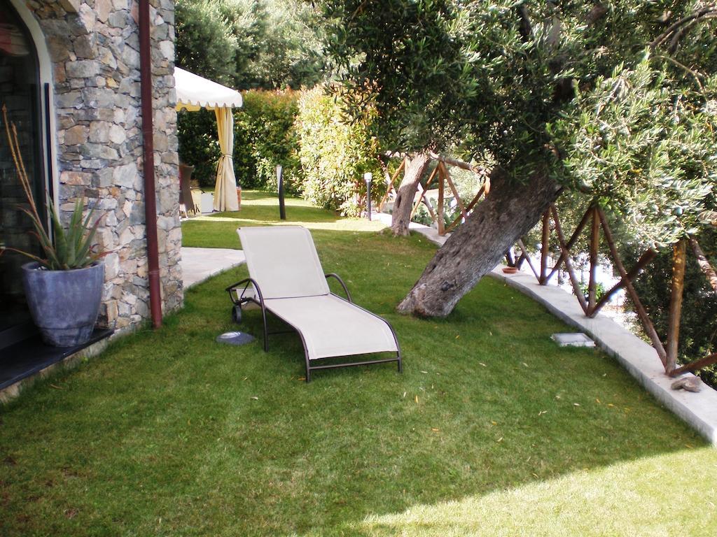 Villa Degli Ulivi B&B Finale Ligure Εξωτερικό φωτογραφία
