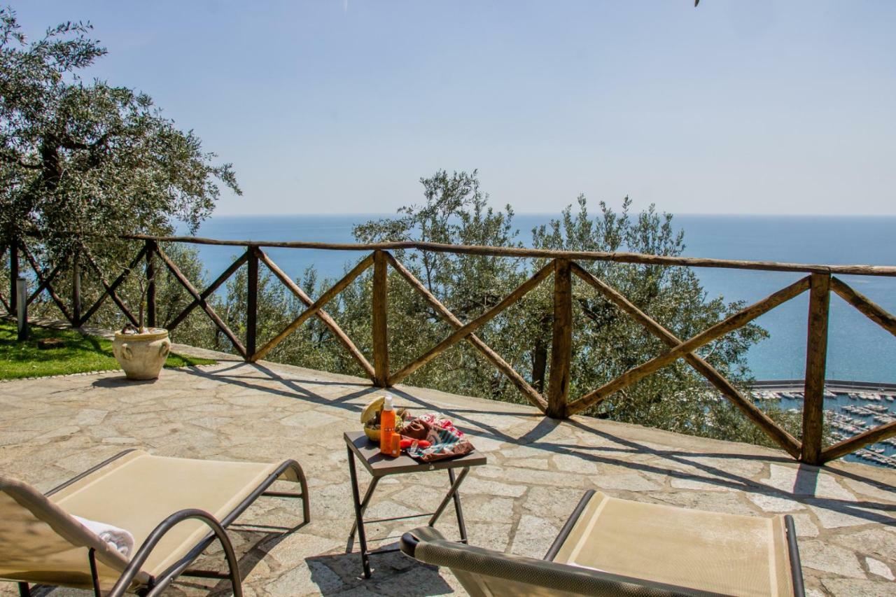Villa Degli Ulivi B&B Finale Ligure Εξωτερικό φωτογραφία