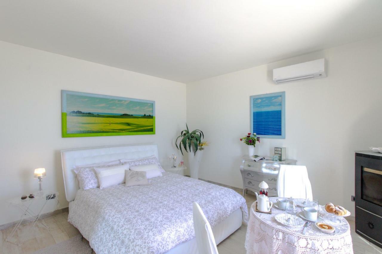 Villa Degli Ulivi B&B Finale Ligure Εξωτερικό φωτογραφία